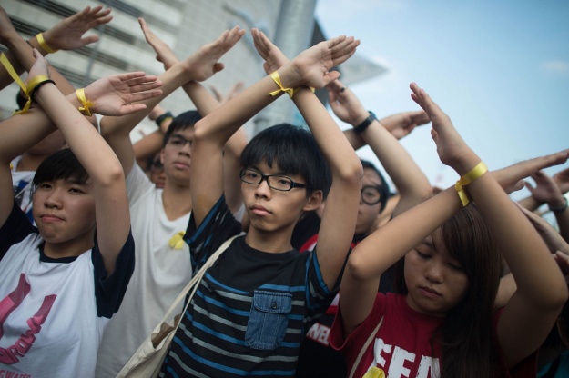 Sit In Protest Continues In Hong Kong Despite Chief Executive's Calls To Withdraw